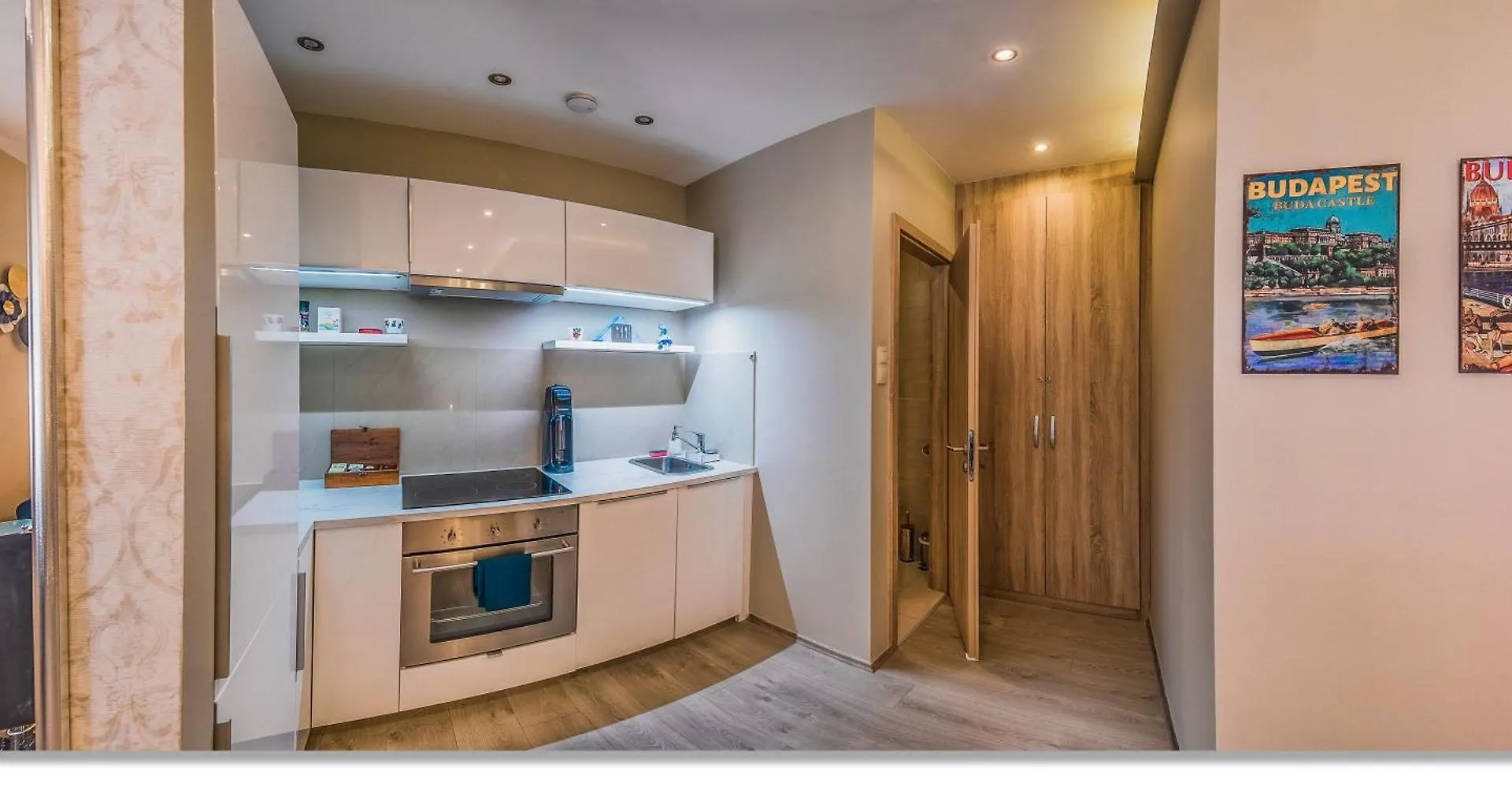 Cozy Aptmt In The Center*Ac*Electronic Door Locker Budapest 0*,  Ungheria